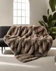 Luxury Faux Fur Blanket High-End Bed Fox Fur Blankets for Beds Plaid on the Sofa Cover Decoration Home Blankets and Throws